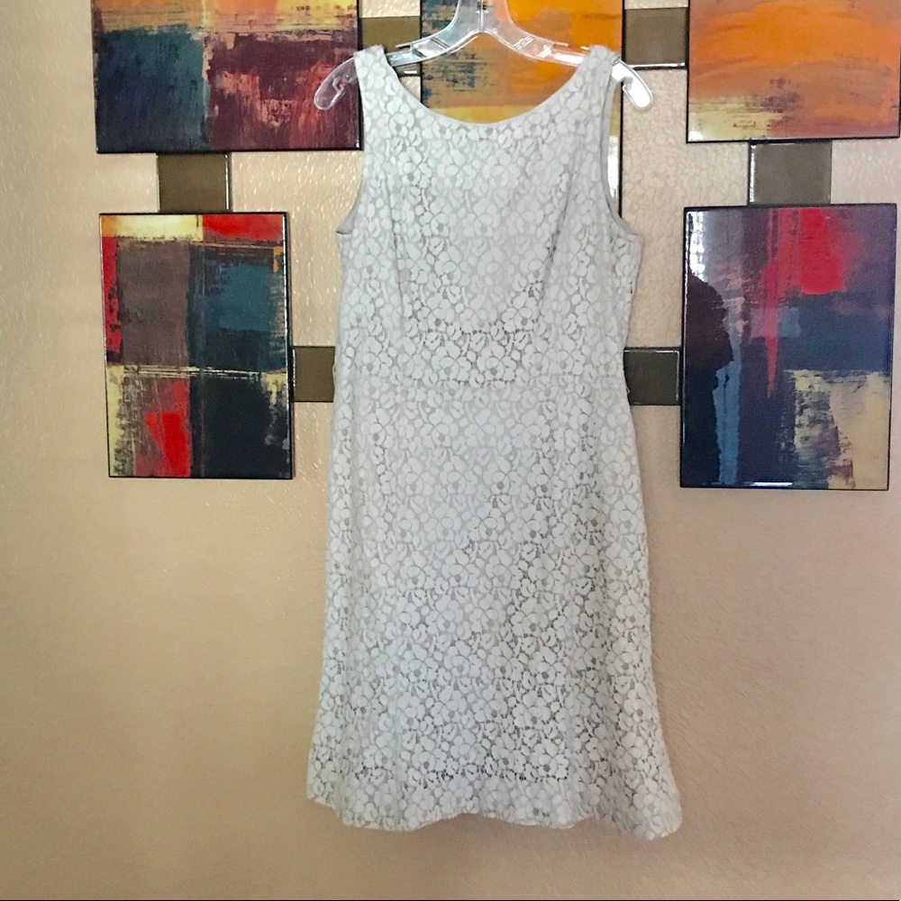 White House Black Market Cream Lave Dress Sz 12